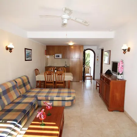 Talayot Cala'N Blanes (Menorca)