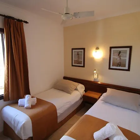 Apartmanhotel Talayot 3*