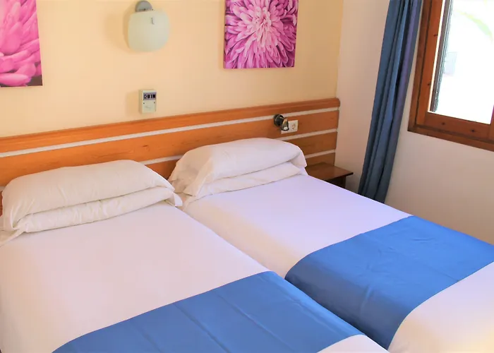 Talayot Apartmanhotel Cala'N Blanes (Menorca)