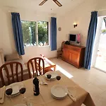 Talayot 3* Cala'N Blanes (Menorca)