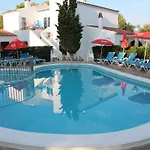 Apartmanhotel Talayot Cala'N Blanes (Menorca)