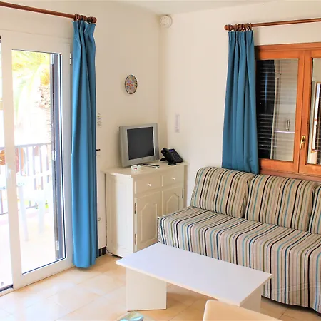 Talayot Aparthotel