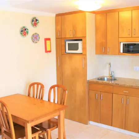 Talayot 아파트호텔 3*