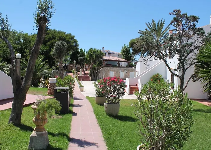 Talayot 3* Cala'N Blanes (Menorca)