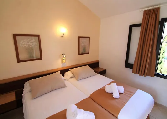 Talayot Apartahotel 3*