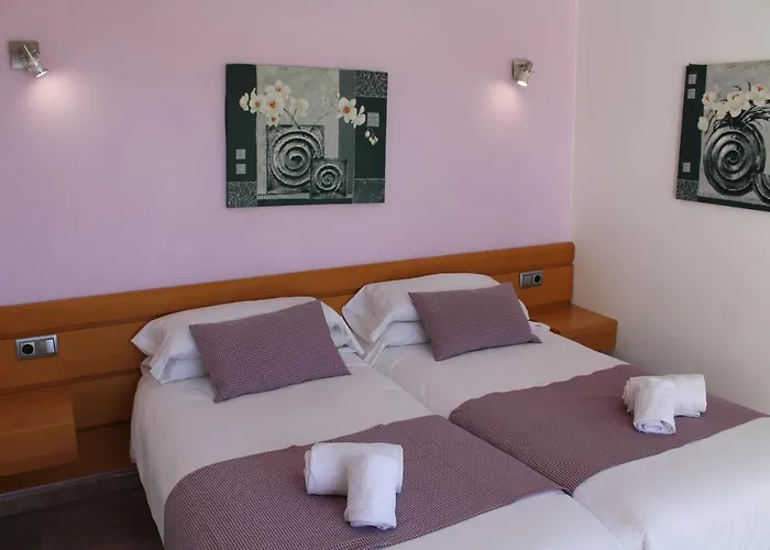 Talayot Cala'N Blanes (Menorca)