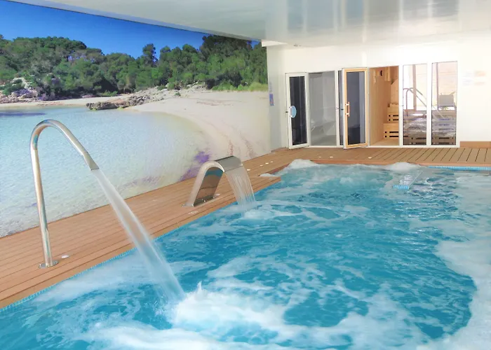 Talayot Cala'N Blanes (Menorca)