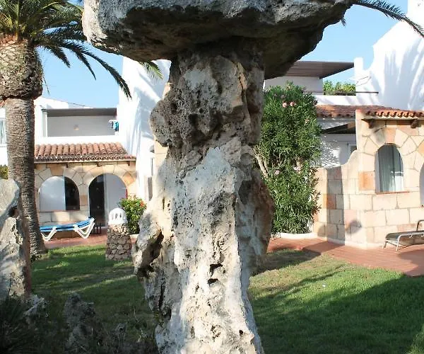 Talayot Cala'N Blanes (Menorca)